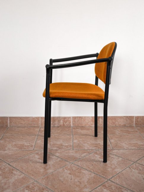 UDINE - Konferenční židle
