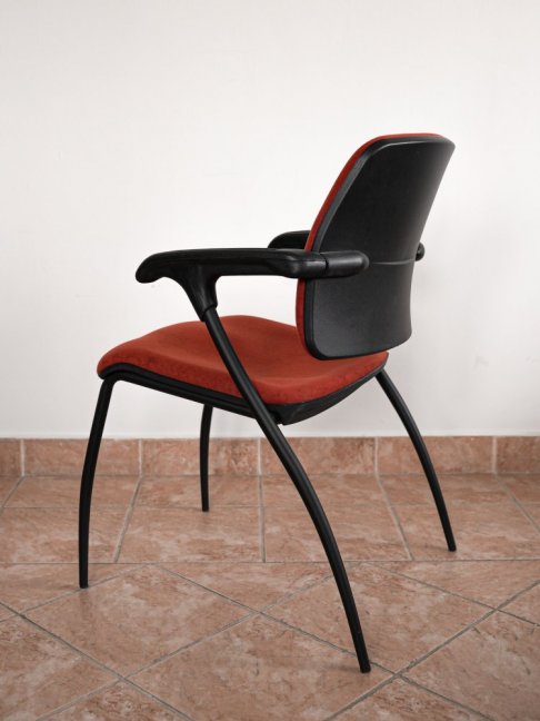 OMEGA - Konferenční židle